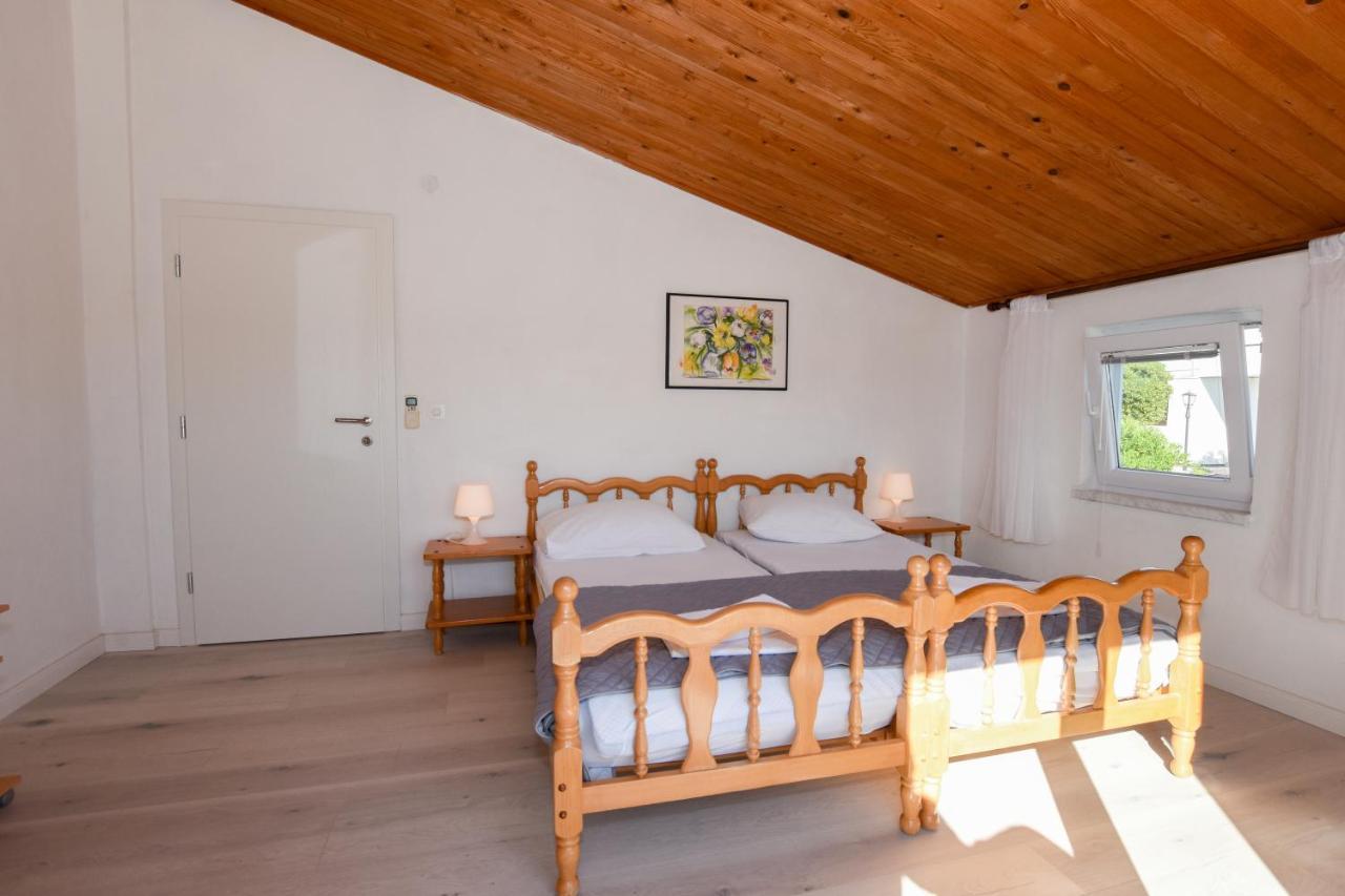 Appartement Movo House à Pag Town Extérieur photo