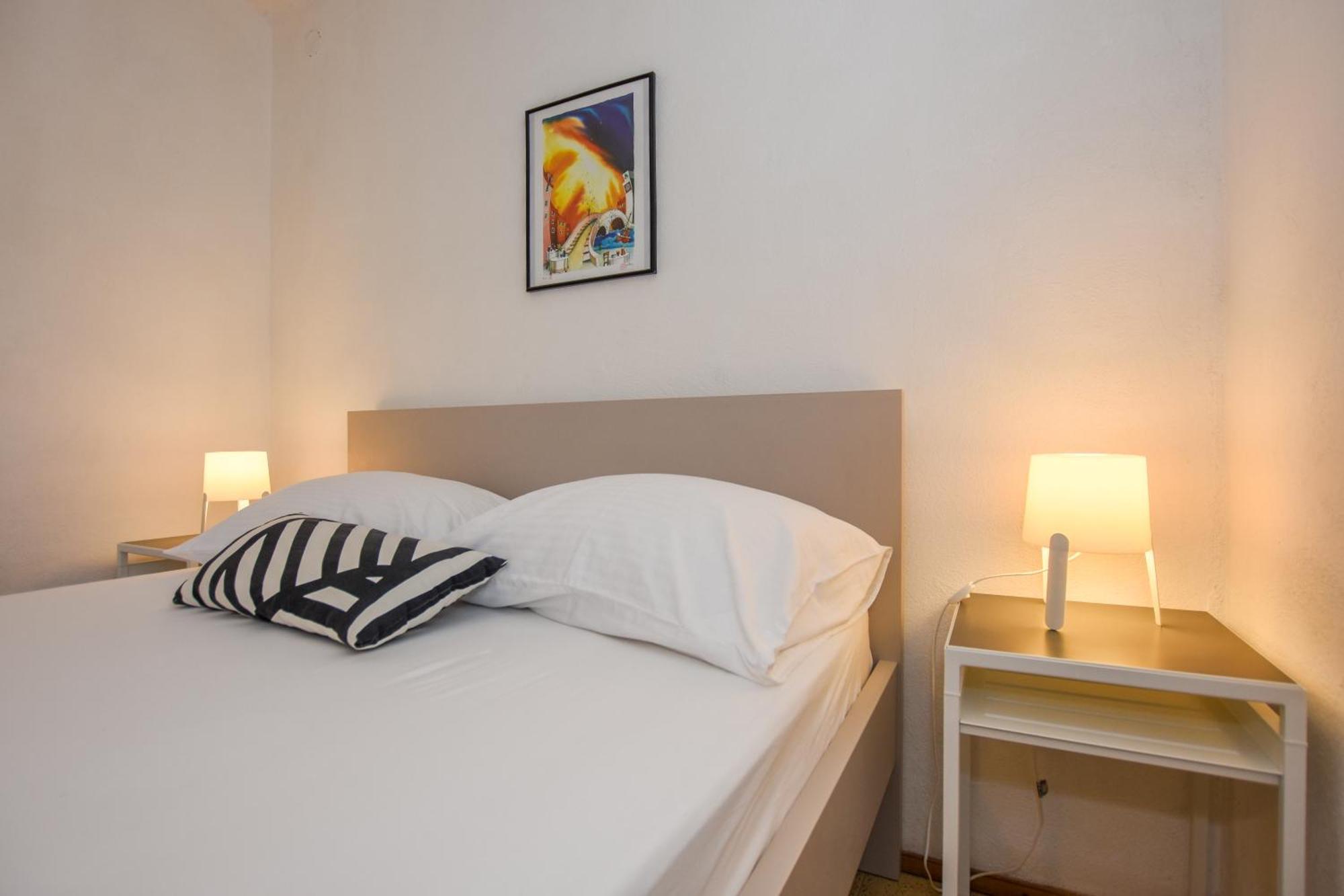 Appartement Movo House à Pag Town Extérieur photo